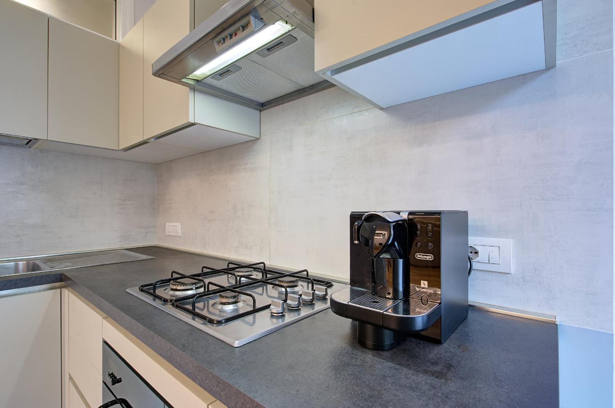 Private Lux Domus - Trastevere Apartment *